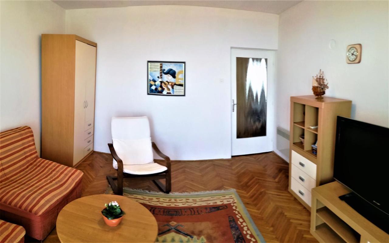 Ferienwohnung Leona Lovran Exterior foto